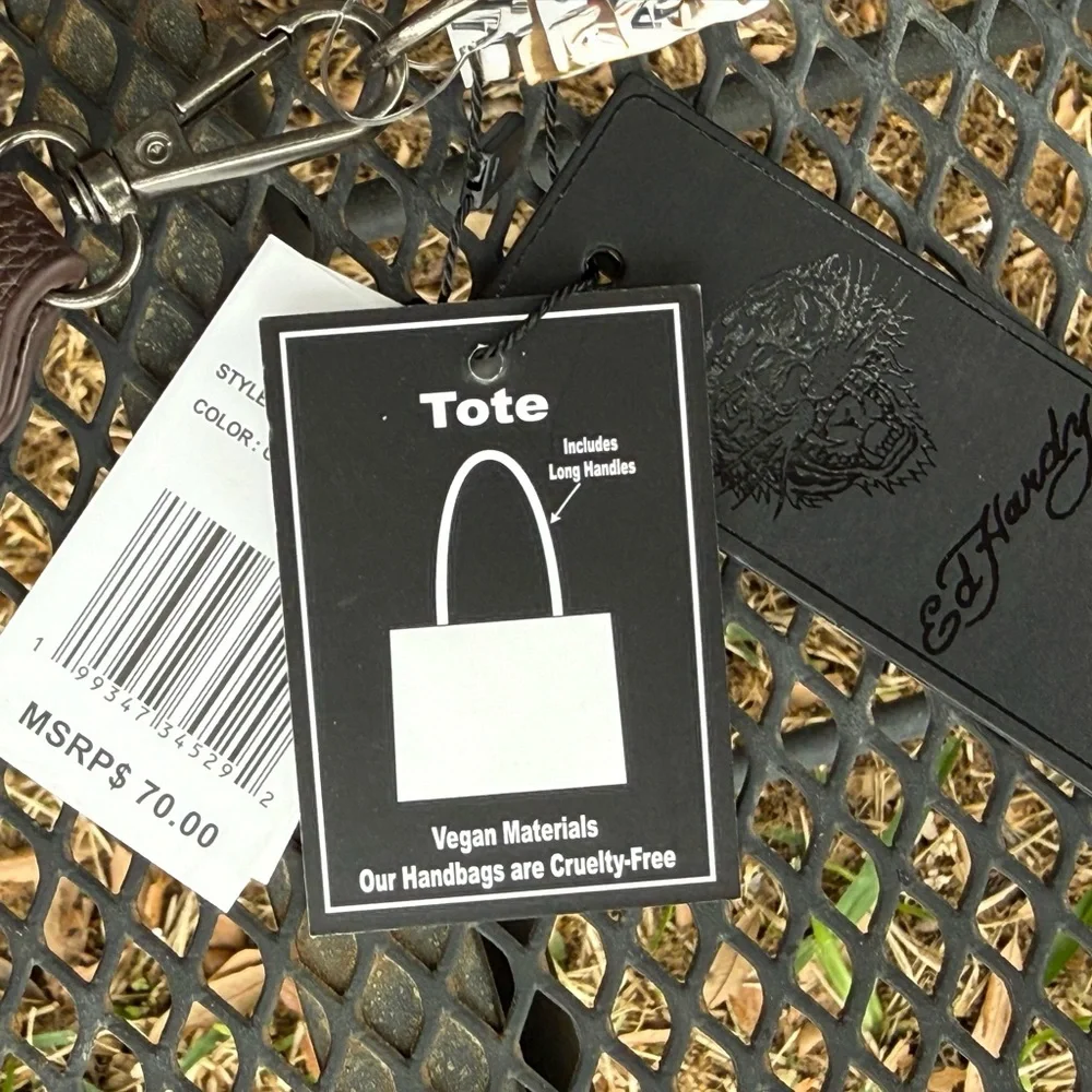 NWT ED HARDY KISS LOCK CLASP TIGER RHINESTONES FAUX LEATHER *Free Ship* - Picture 8 of 10